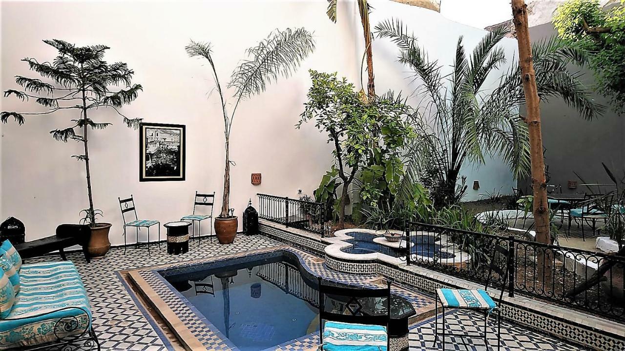 R'Mila Medina Fez Hotel Buitenkant foto